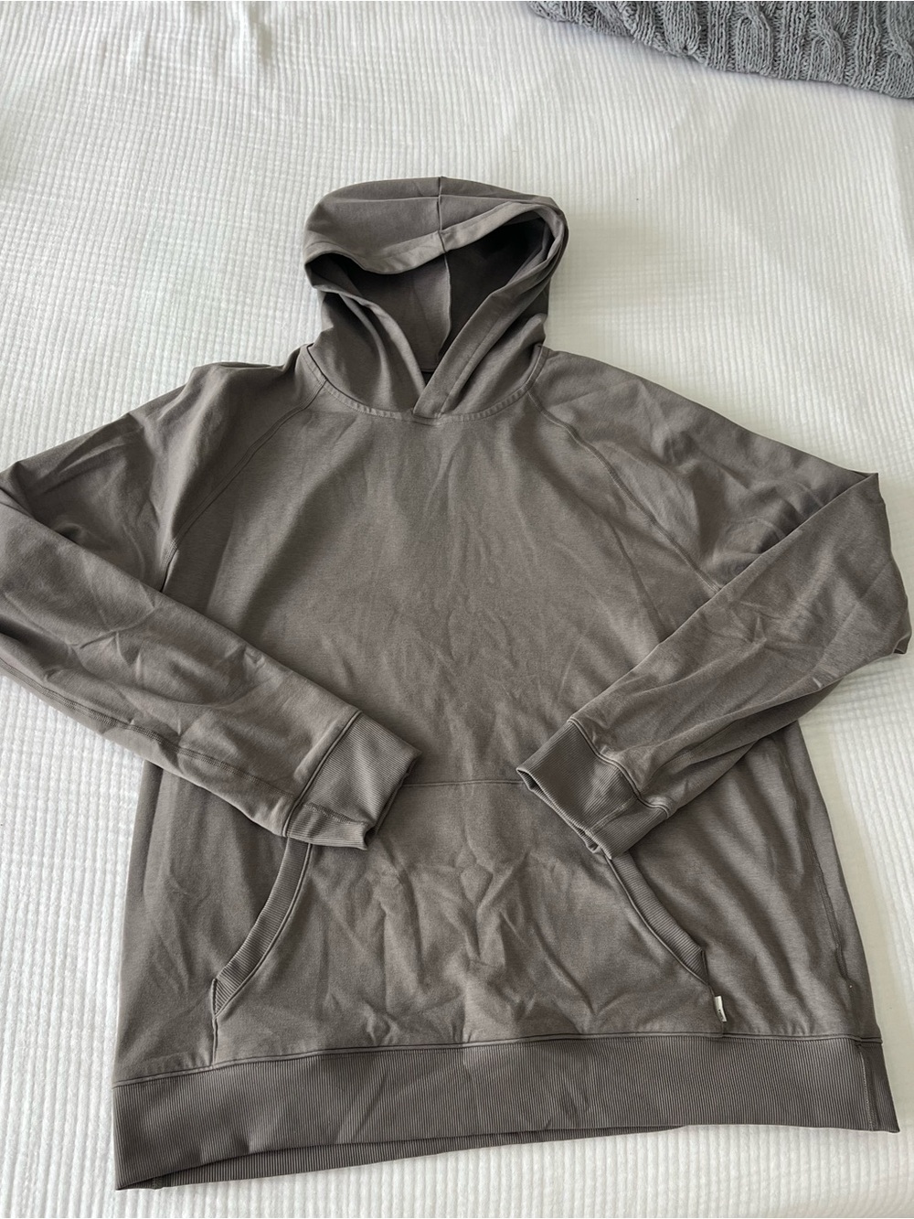 Vuori Cypress Vintage Hoodie size large